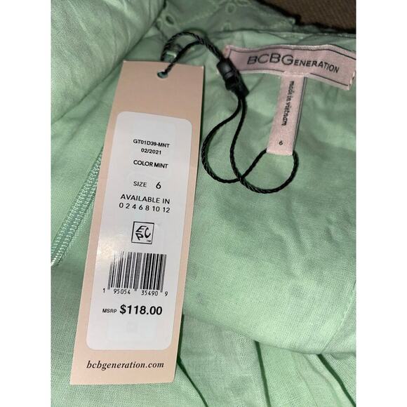 NWT $118.00 Mint Green 6 Off Shoulder Eyelet Lined Bunched Puff Sleeve Dress - Picture 9 of 12